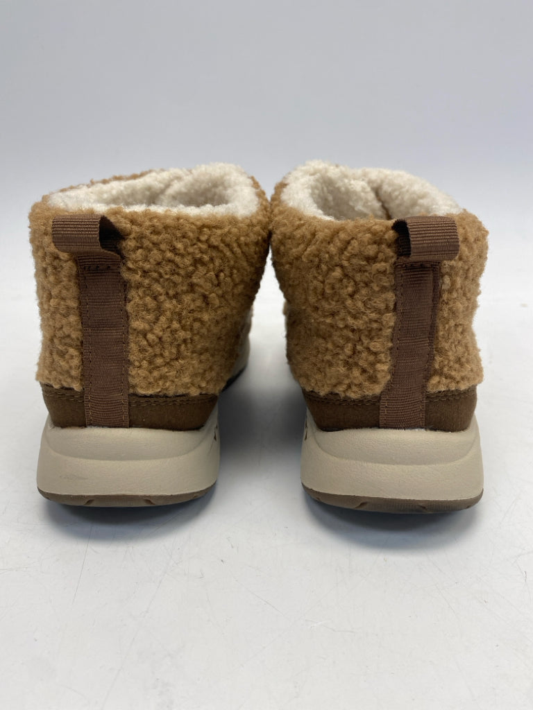 Easy Spirit US Shoe Size 9.5 Brown Sherpa Boots