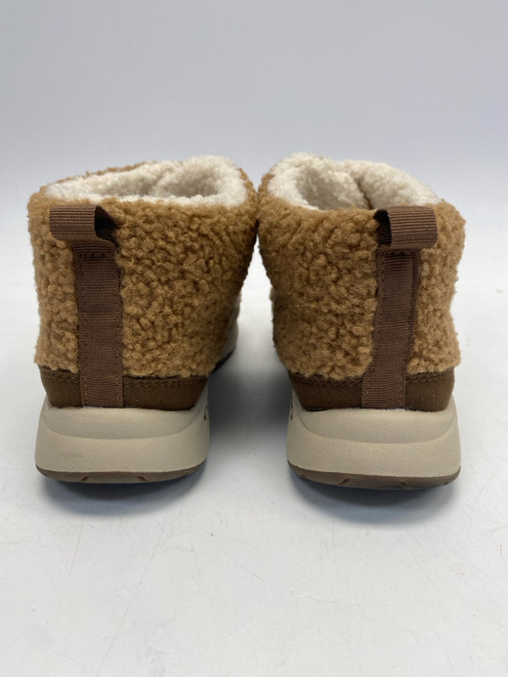 Easy Spirit US Shoe Size 9.5 Brown Sherpa Boots