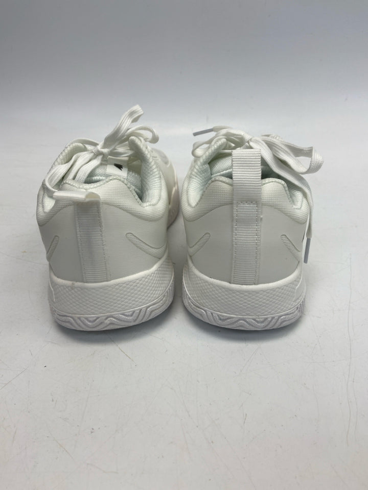 NWOT EU Shoe Size 40 White Sneakers