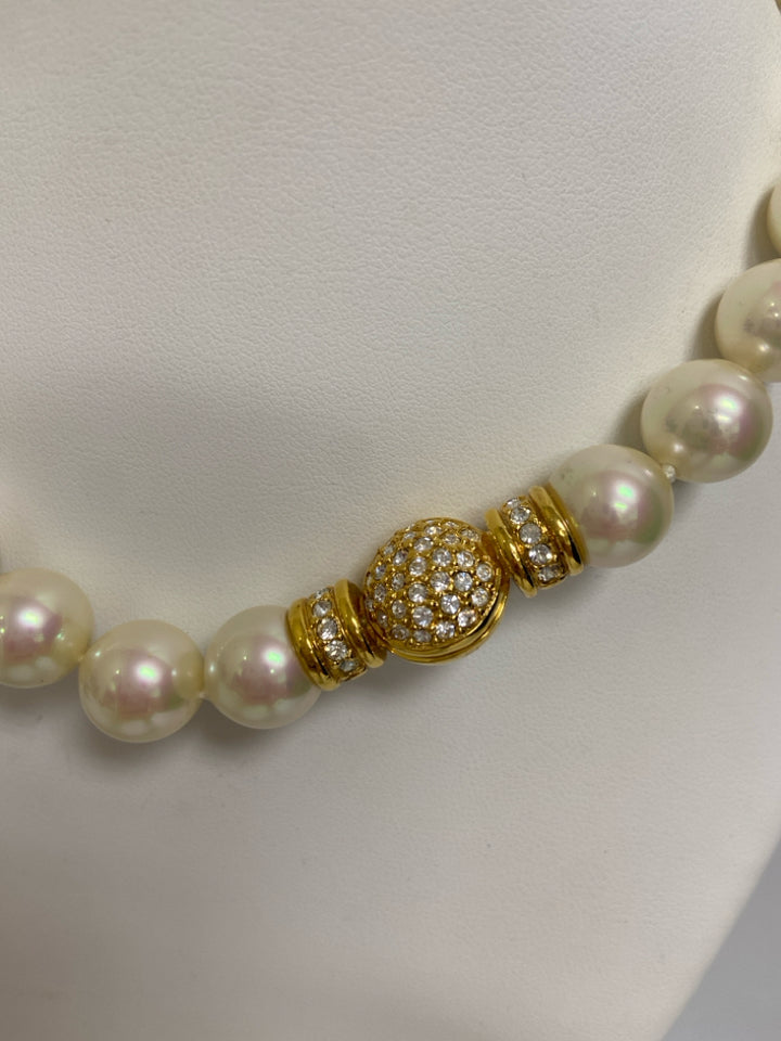 Dior Champagne Gold Color Jeweled Necklace