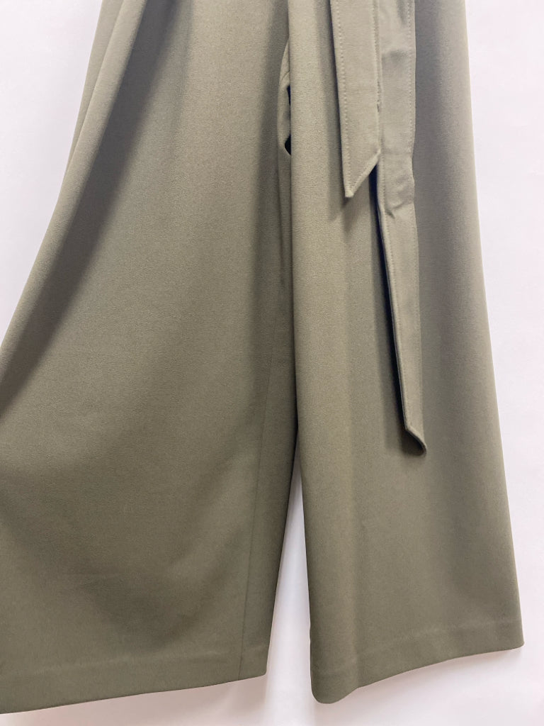 NWT Calvin Klein Size 4 Olive Green Ruffles Sleeveless Ladies Jumpsuit