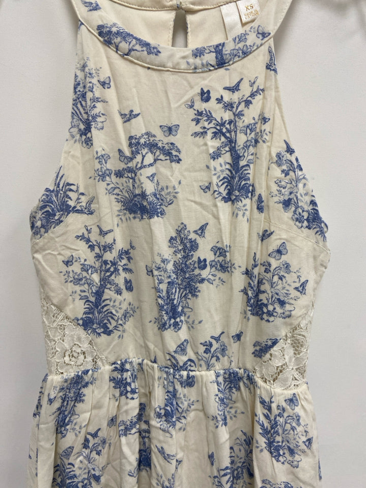 Disney SIZE XS Cream Blue Floral Sleeveless Girl&