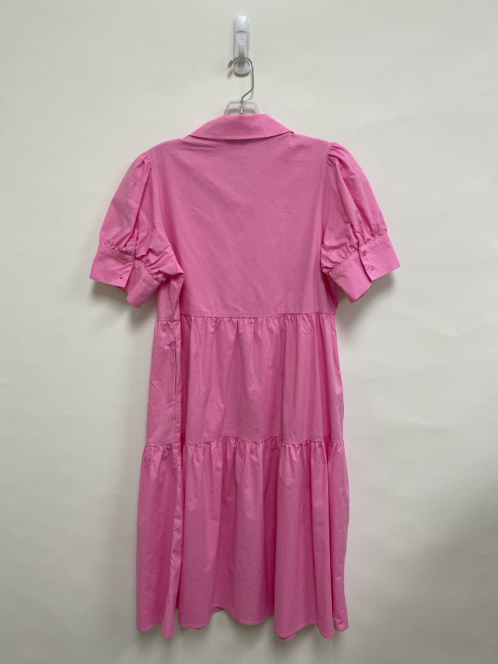 Crown &amp; Ivy Size LP Pink Tiered Petite Dress