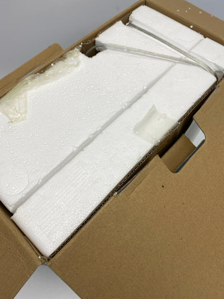 NEW/BOX Threshold Silver White Lamp