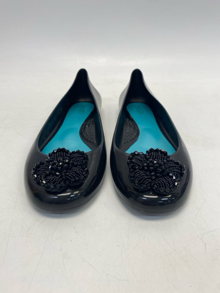 Oka B US Shoe Size 8 Black Jelly Flats