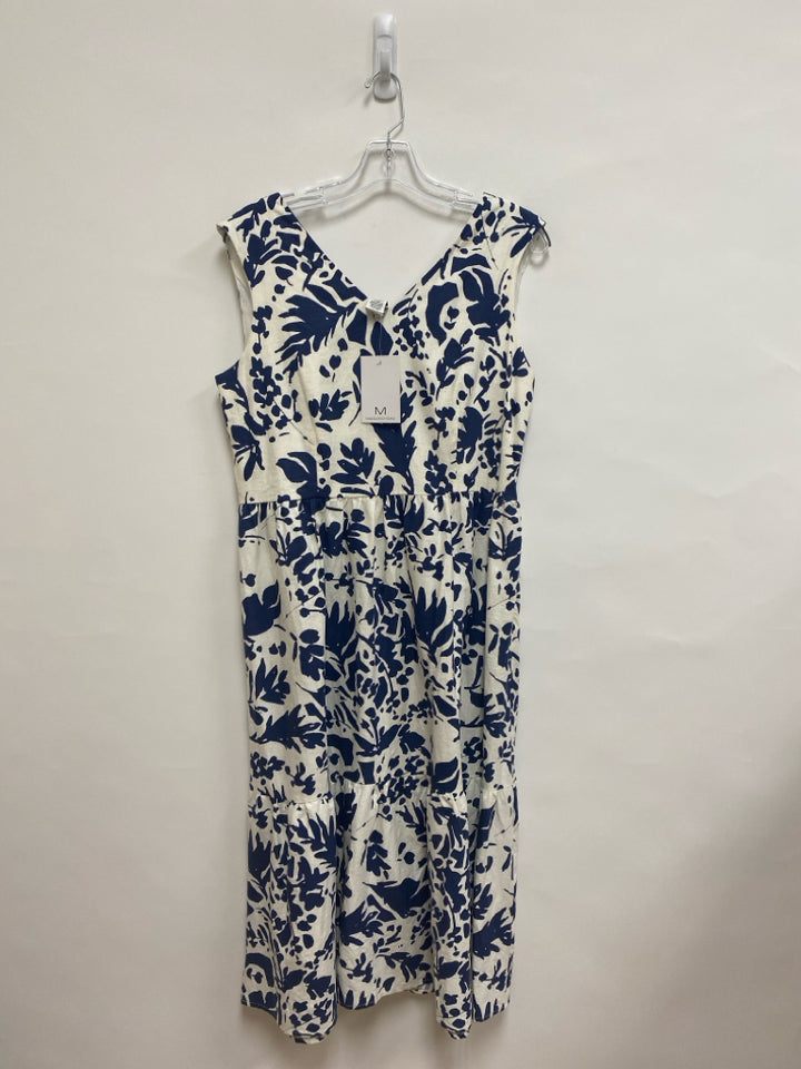 NWT Magaschoni Size 12 White Navy Floral Sleeveless Ladies Dress