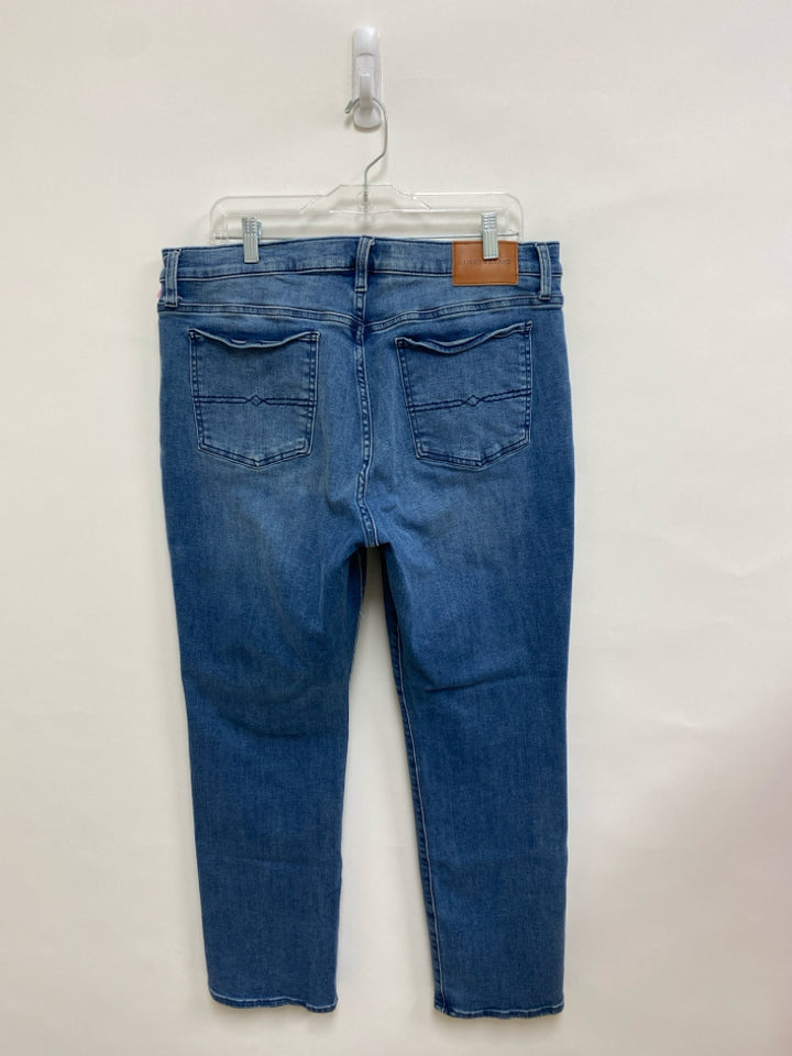 Lucky Brand  SIZE  18 Blue Denim Plus Size Jeans