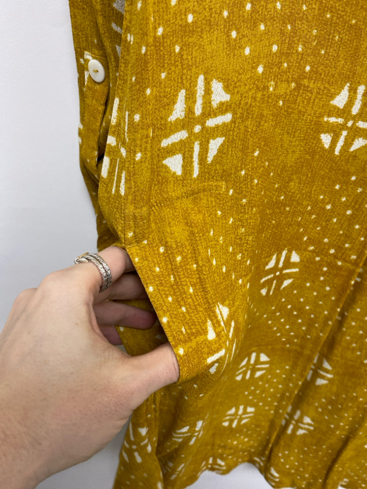 JOHN MARK  SIZE  2X Goldenrod Cream Print Plus Size Dress