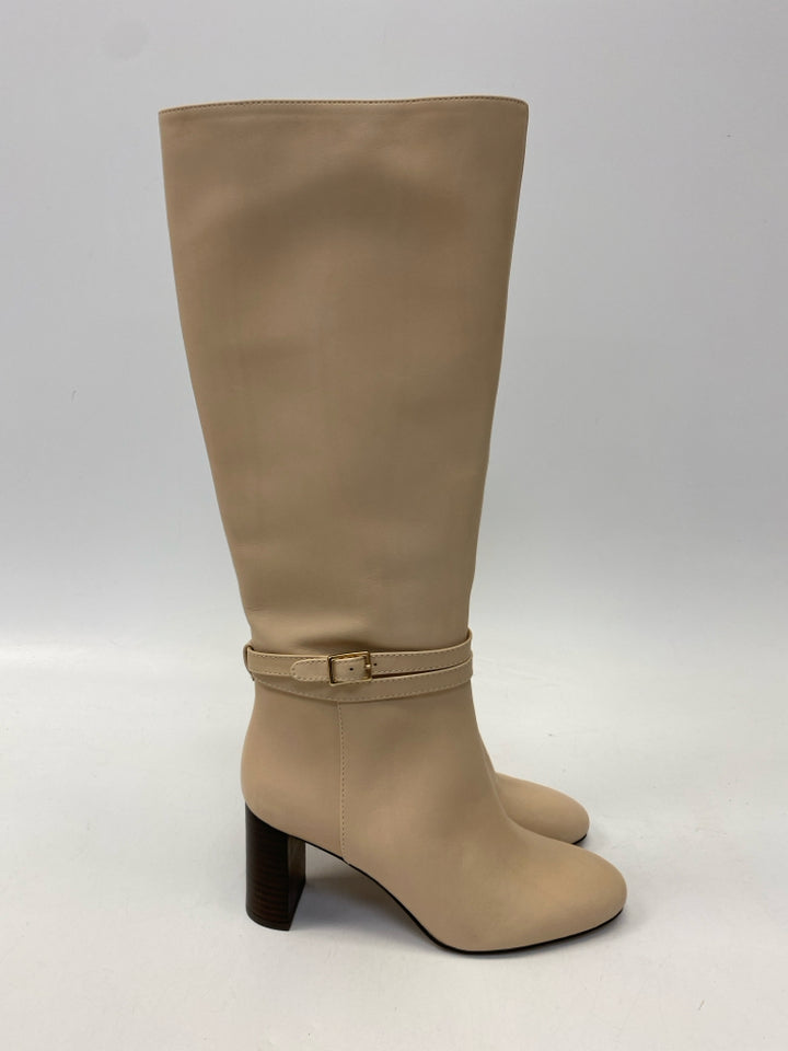 Ann Taylor  Size 9 Blush Side Zipper Boots