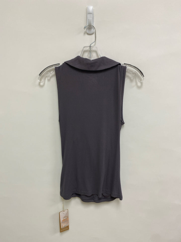 NWT Size M Dark Gray Ribbed Sleeveless Ladies Top