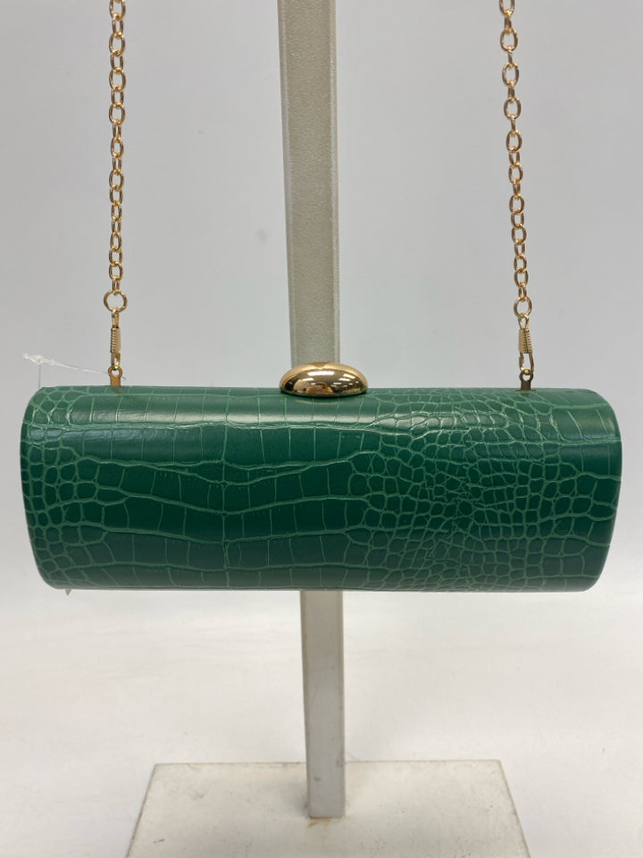 NWT Green Embossed Handbag