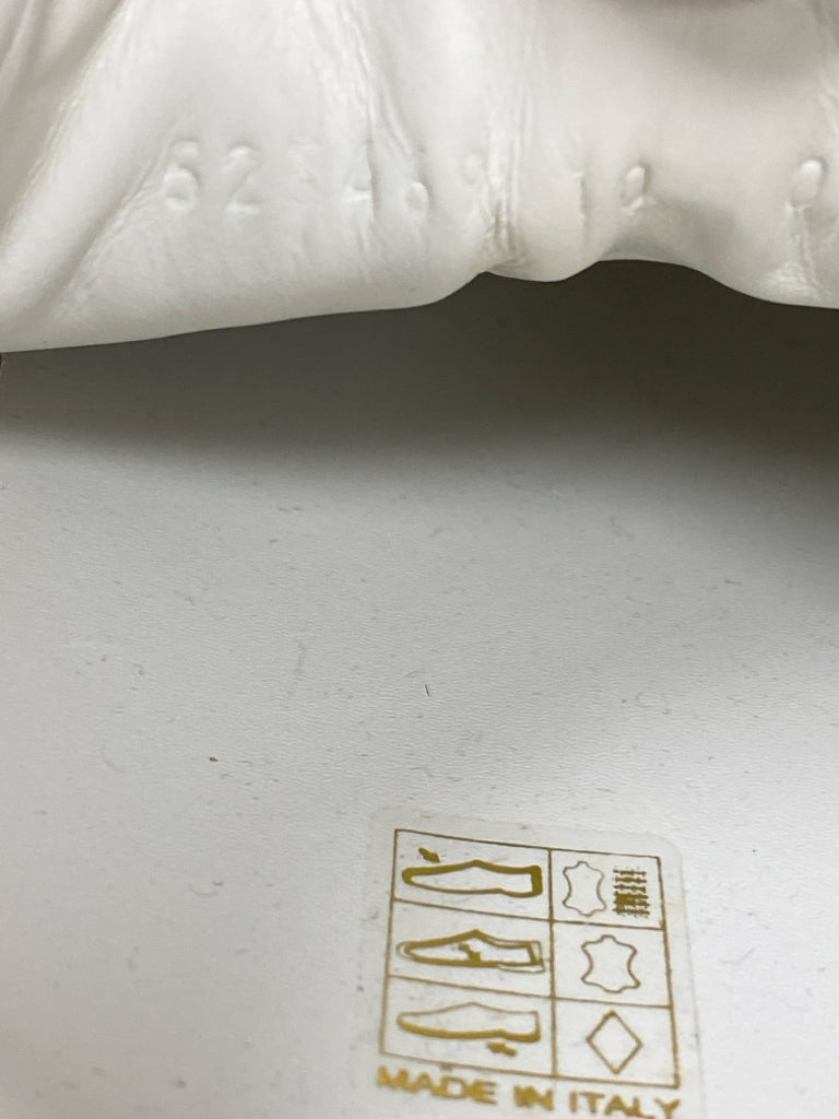 NWOT Gucci Size 10 Beige Cream Leather Men&