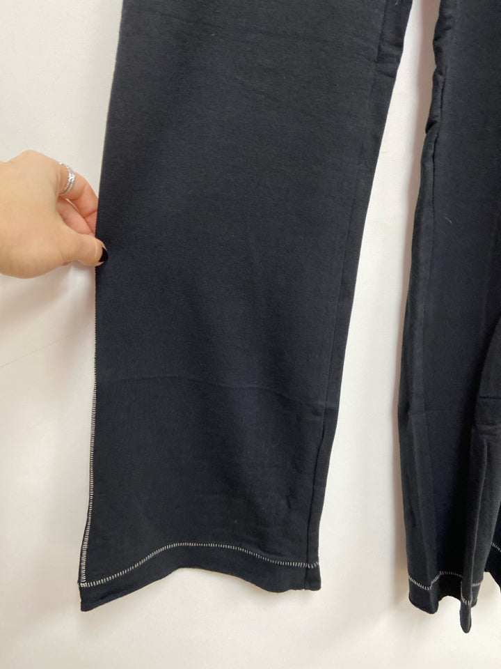 NWT Size L Black Athletic Leggings