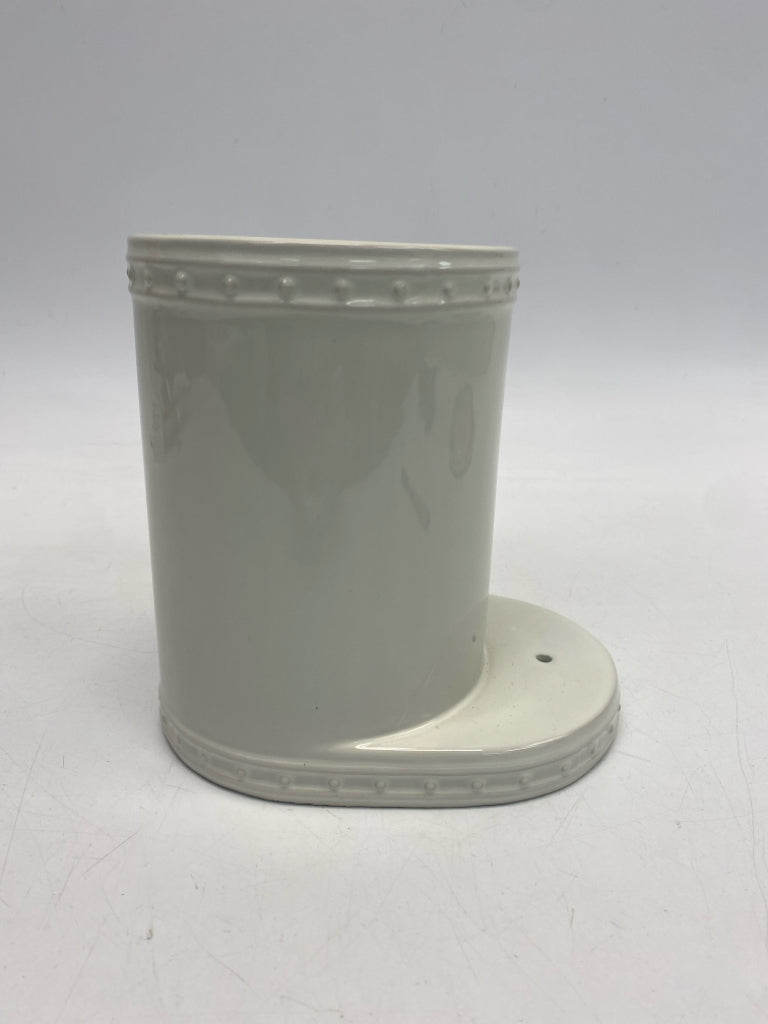 Nora Fleming Pearl Dot Utensil Holder