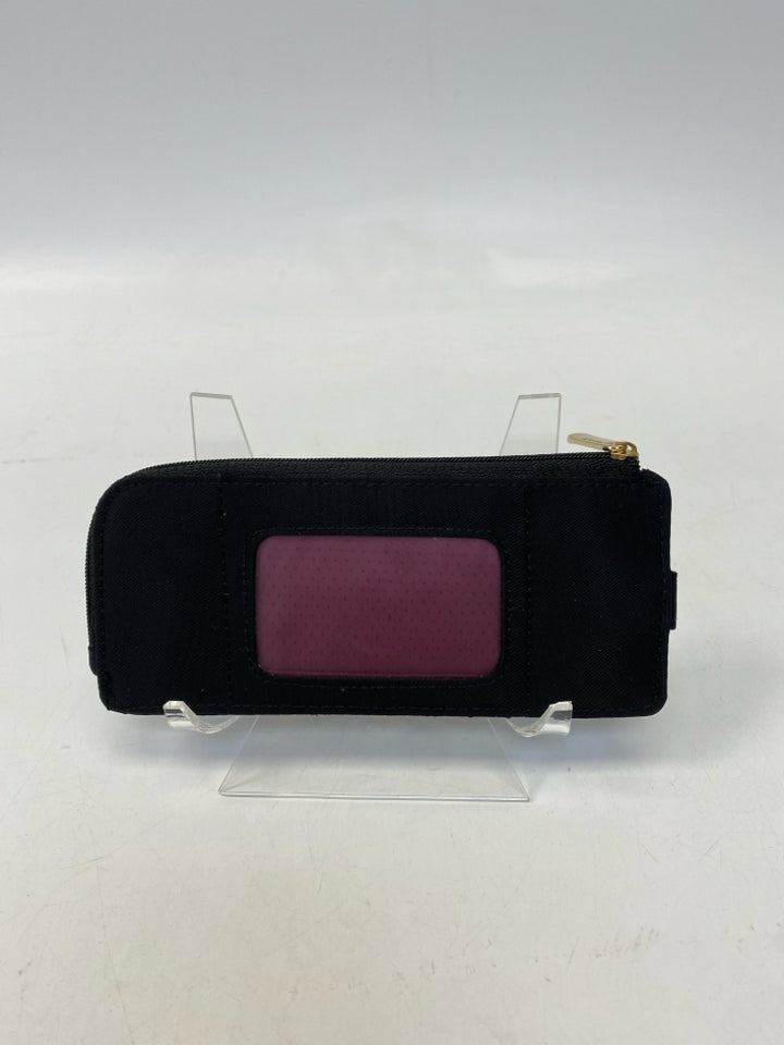 Travelon Black Wallet