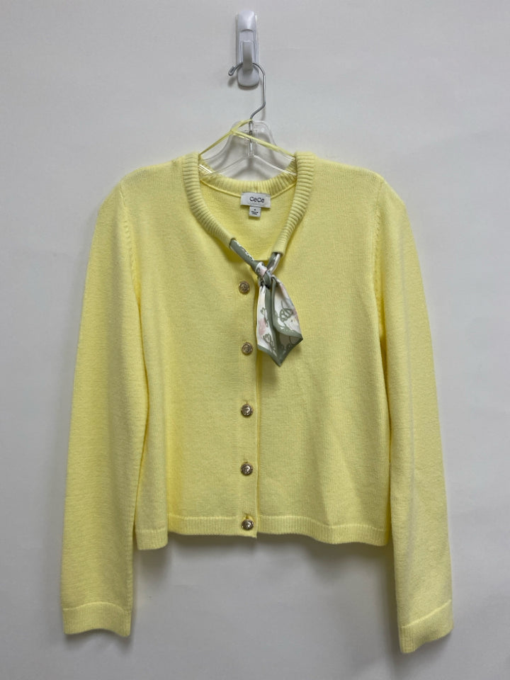 NWT CeCe Size M Pale Yellow Ladies Sweater
