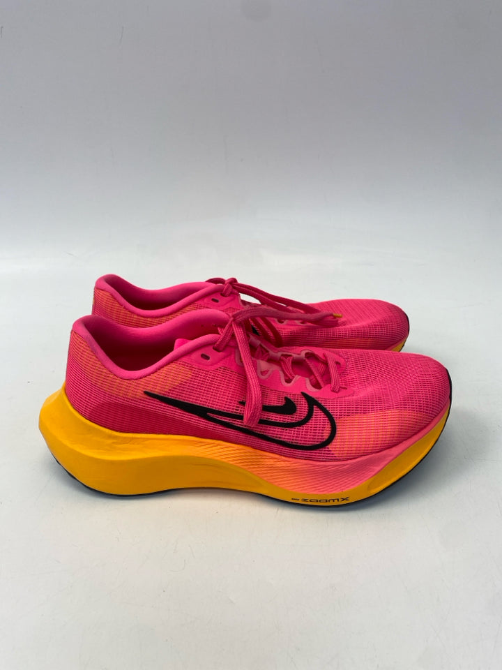 Nike  Size 9 Hot Pink Lace-up Backpack