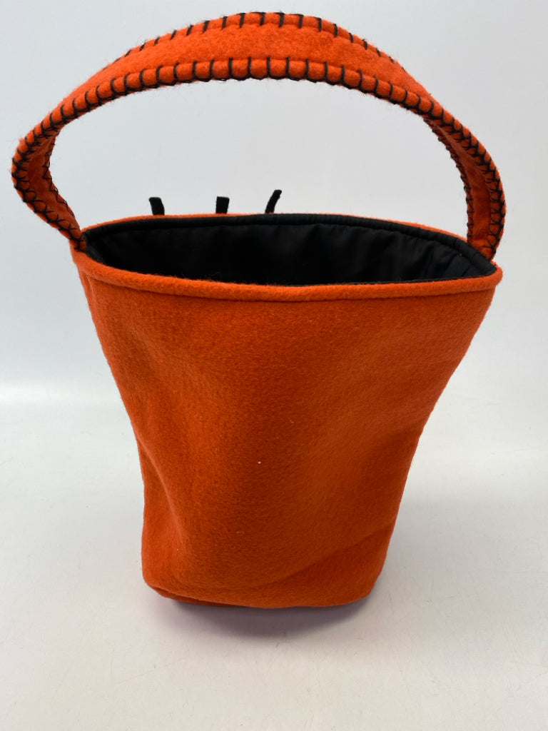Pottery Barn Kids Orange Black/Green Felt Halloween