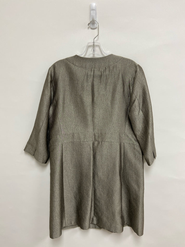 Eileen Fisher Size M Pewter Texture 3/4 Sleeve Silk Ladies Jacket