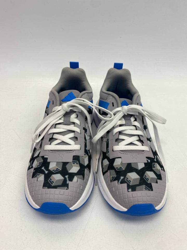 Adidas SIZE 4.5 Gray Black/Blue Minecraft Boy&