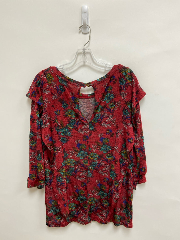 Free People Size L Red Green/White Floral Ladies Top