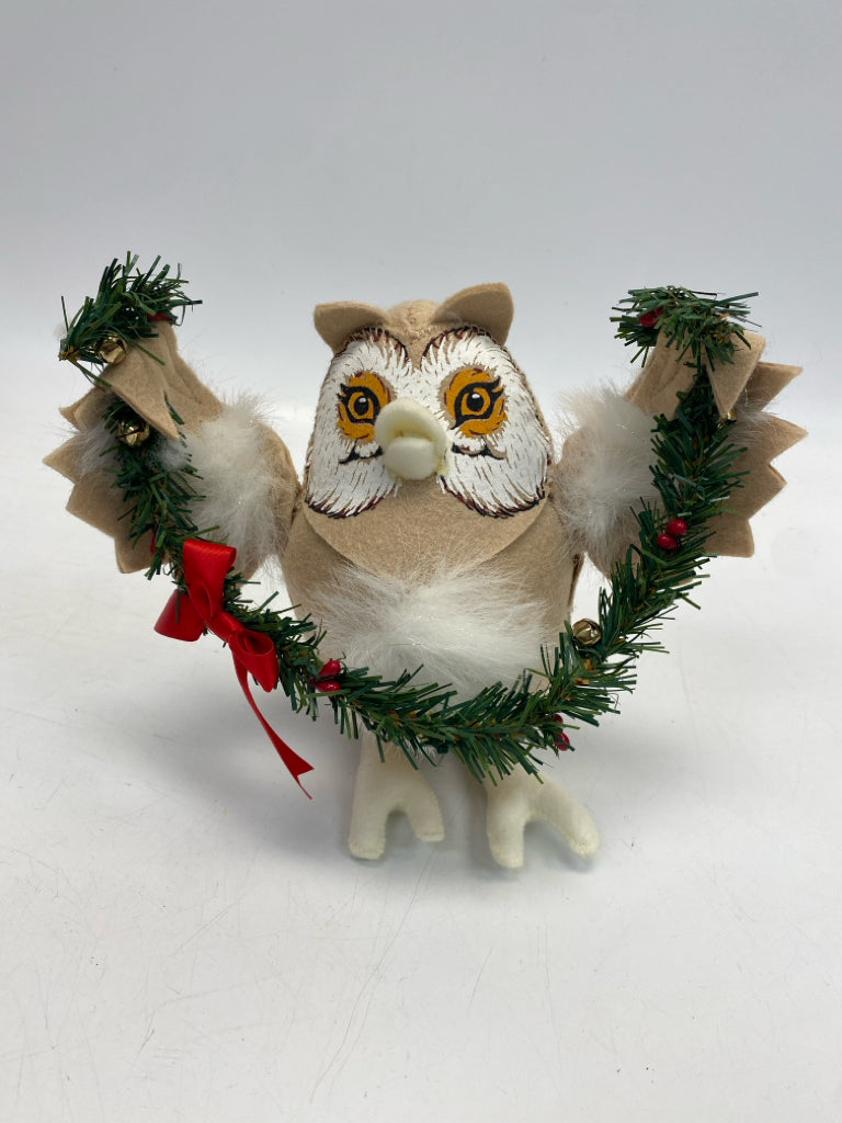 Annalee Tan Green Christmas