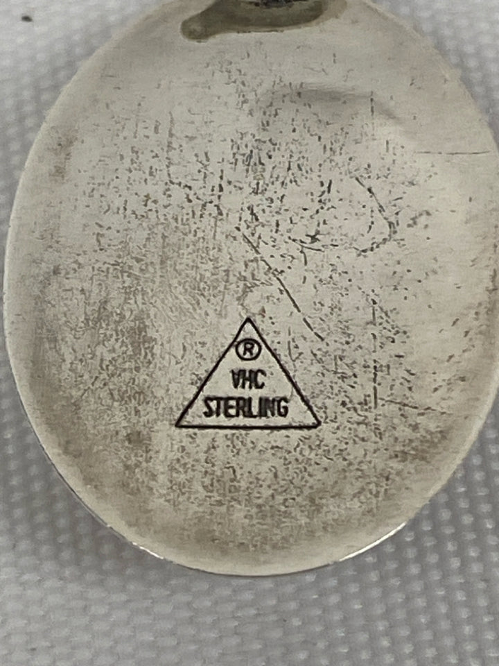 VHC Vidal Silver Black Oval(s) Pin