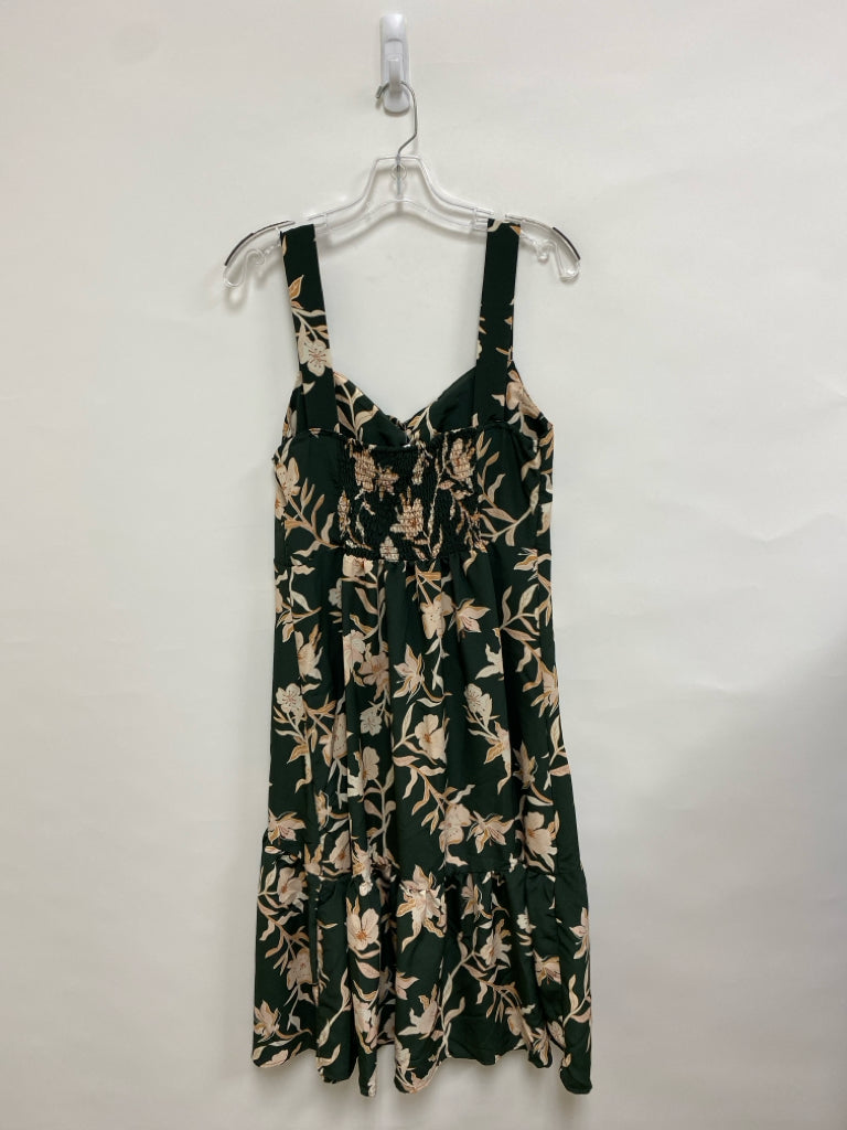 NWT maurices Size L Forest Green Coral/Tan Floral Sleeveless Ladies Dress