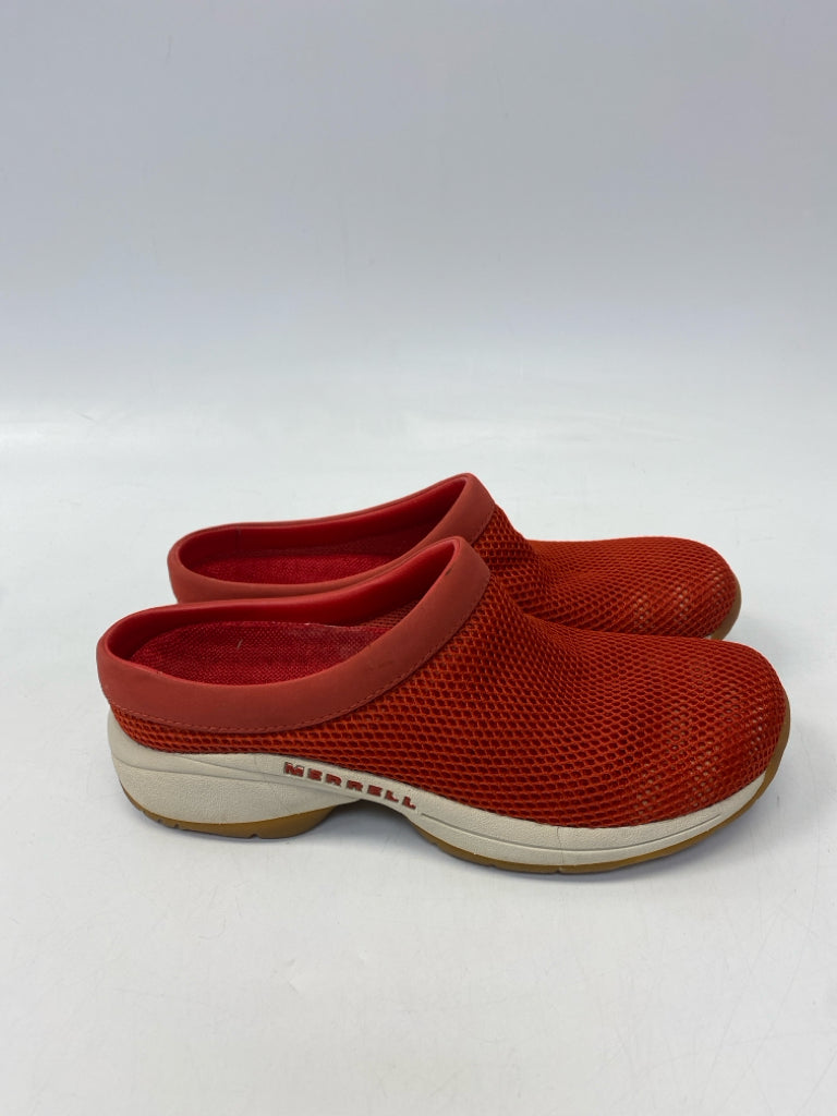 Merrell  Size 9.5 Red Perforated Knit Clogs