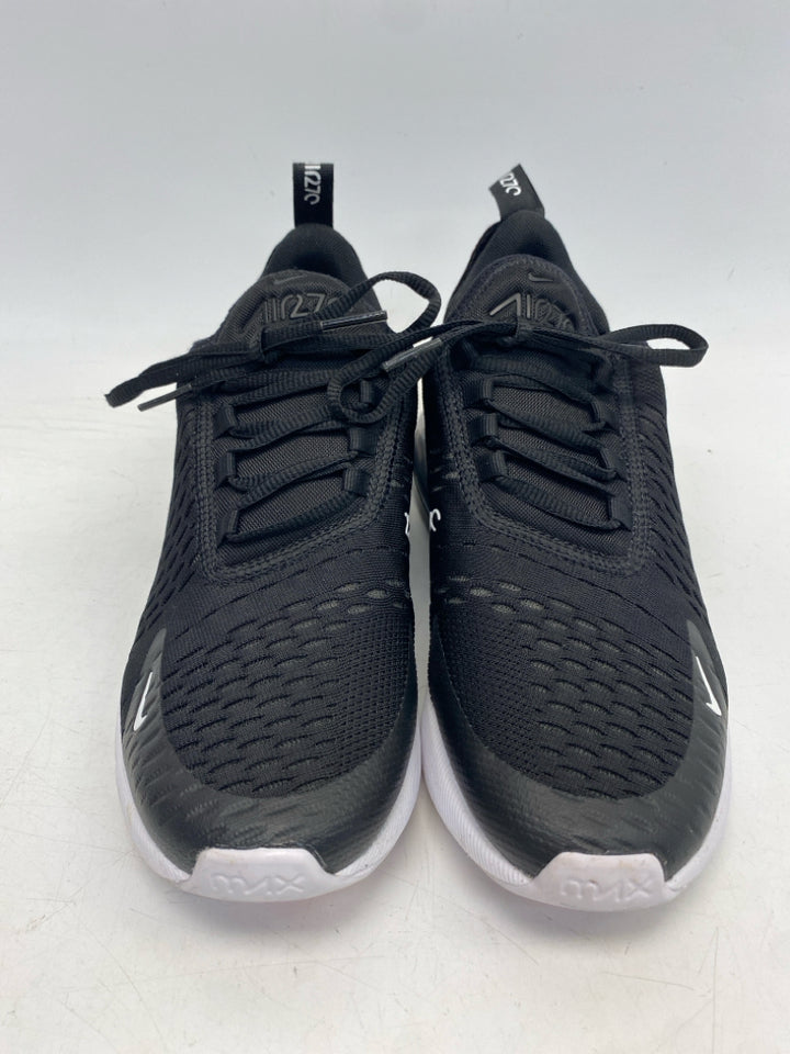Nike SIZE 6.5 Black White Lace-Up Girl&
