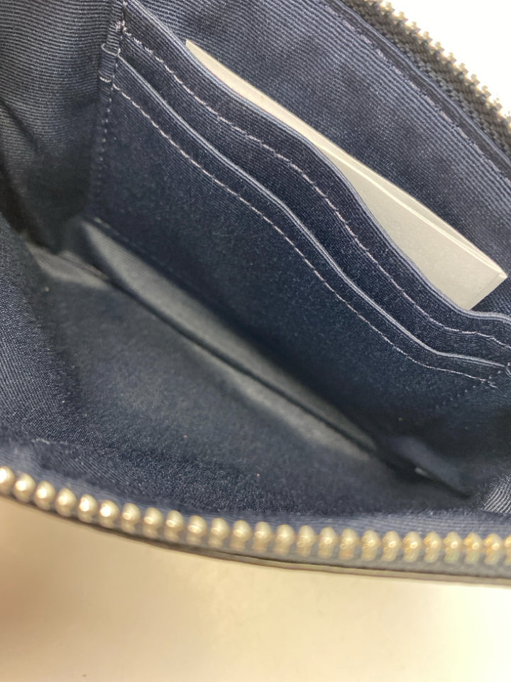 Coach Navy Silver Snowflake(s) Corner Zip Wristlet C1862