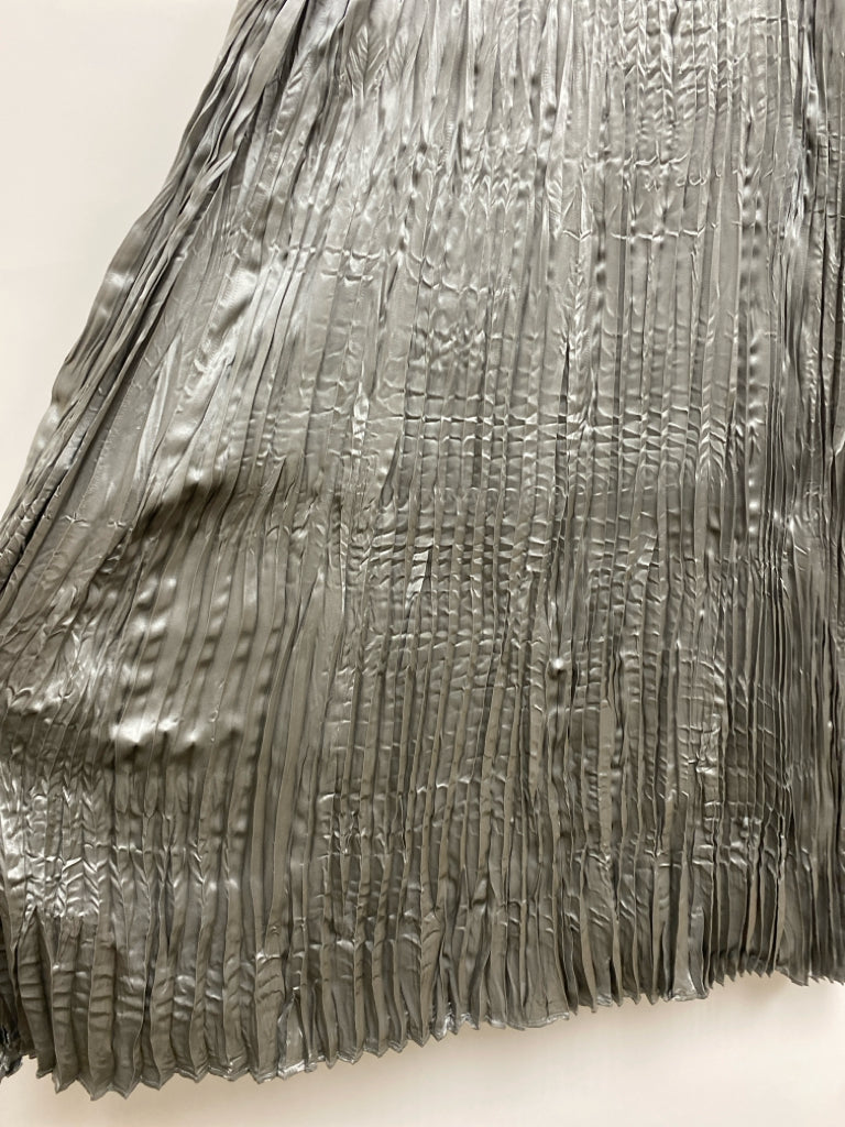 NWT Sigrid Olsen Size 14 Silver Pleated Silk Ladies Skirt