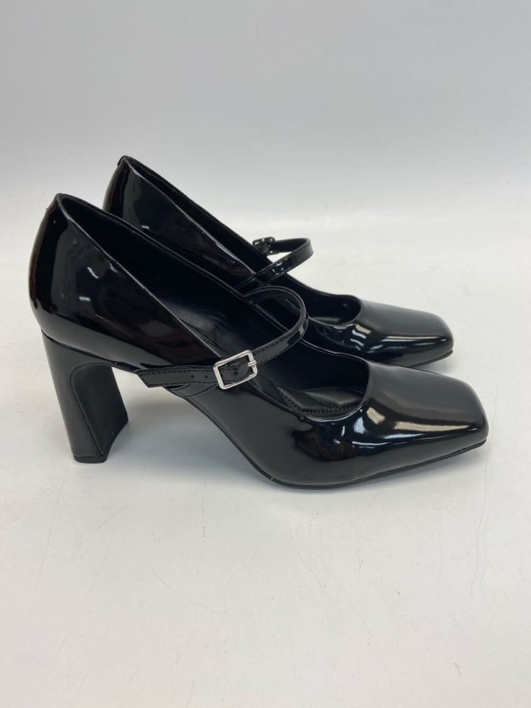 Gianni Bini  Size 8.5 Black Patent Heels