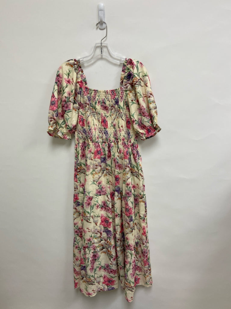 BALTIC BORN Size L Cream/Green Pink/Purple Floral Short Sleeve Ladies Dress