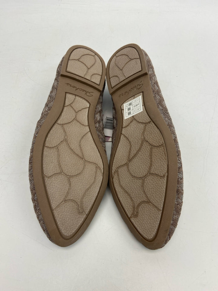 NWT Skechers  Size 8.5 Brown Gray Knit Flats