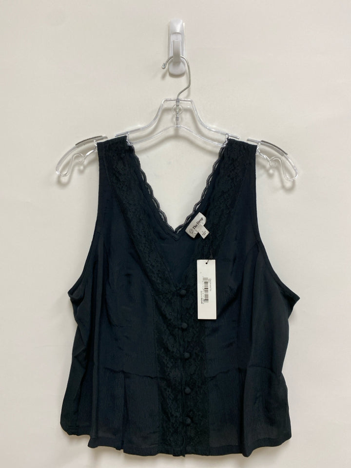 NWT Size L Black Lace Sleeveless Ladies Top