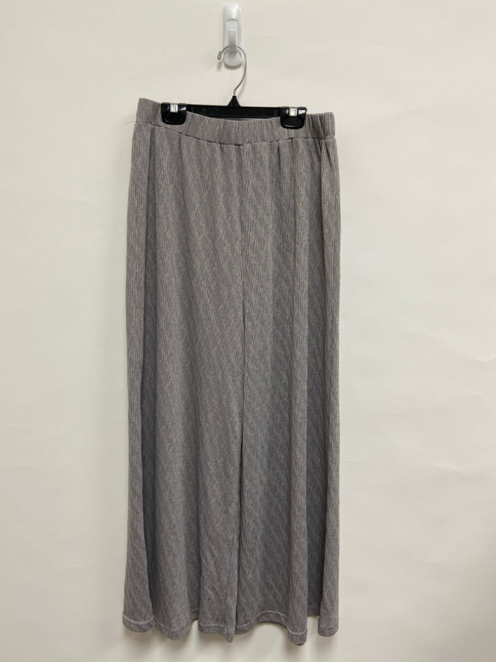 Easel Size M Gray Streaked Wide Leg Ladies Pants