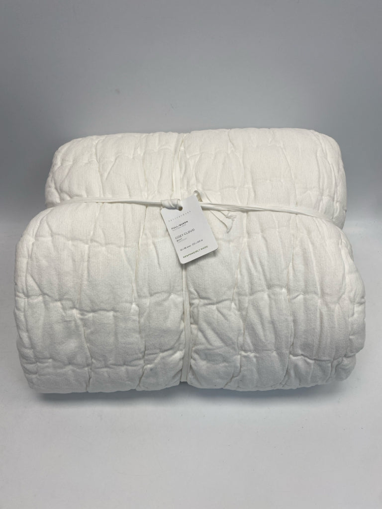 NWT Pottery Barn White Quilted Comforter