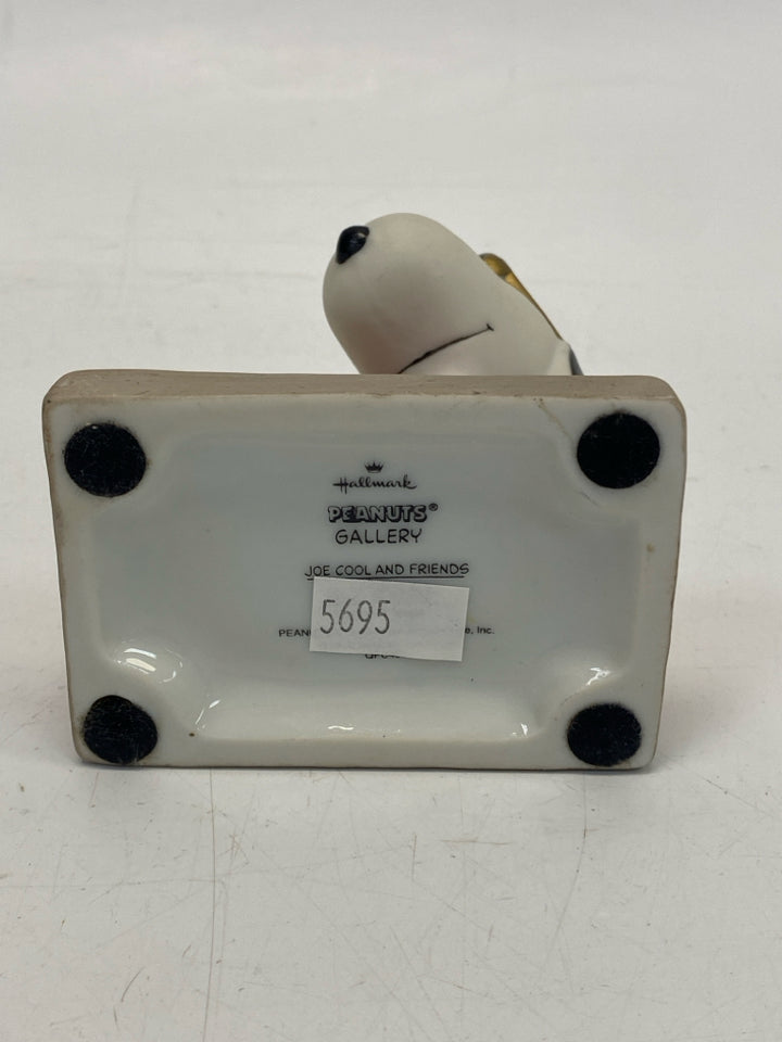 Hallmark White Multi Color Snoopy Figurine