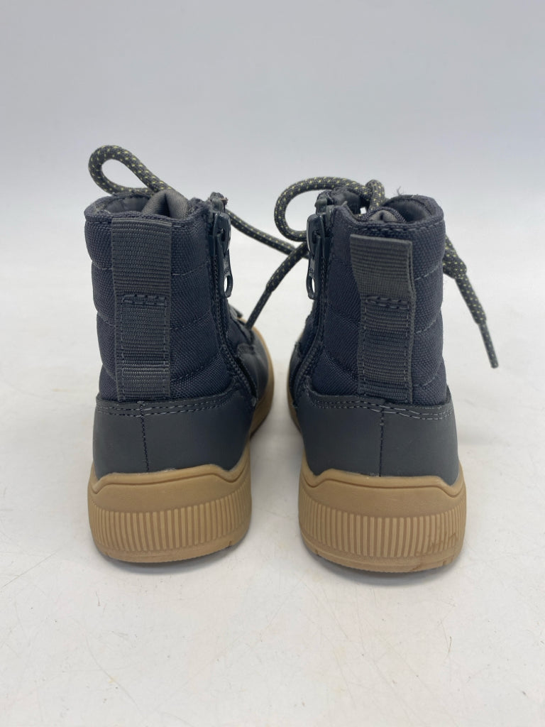 Cat &amp; Jack SIZE 7 Dark Gray Lace-Up Girl&
