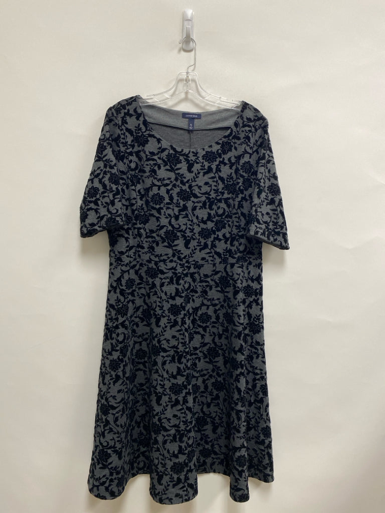Lands End Size XL Charcoal Black Floral Ladies Dress