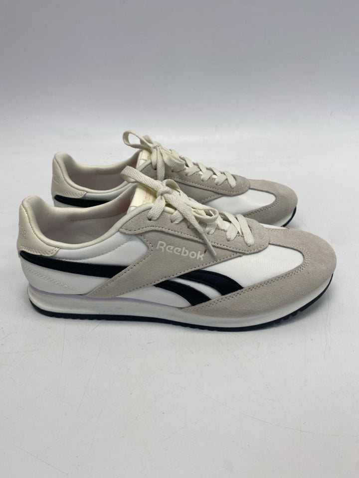 NWOT Reebok  Size 9 Cream/white Sneakers