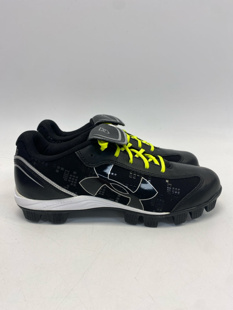 NEW Under Armour  Size 9 Black Lace-up Sneakers