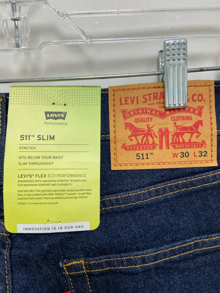 NWT Levi Size 30 Navy Men&