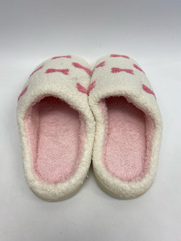 Size S,M,L White Pink Bow(s) Slippers