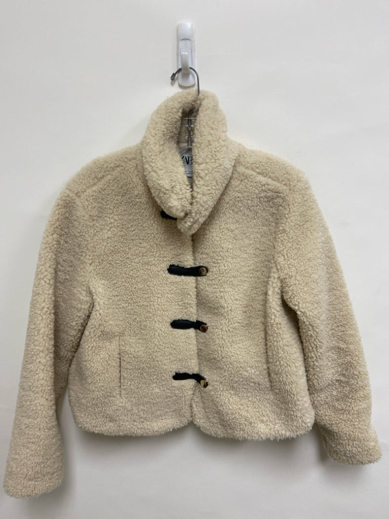 Zara Size S Beige Fuzzy Button Up Ladies Jacket
