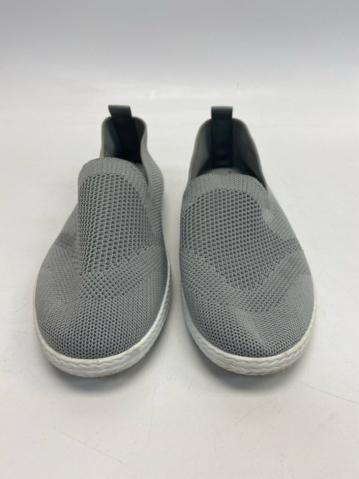 Tommy Bahama  Size 8.5 Mesh Fabric Sneakers