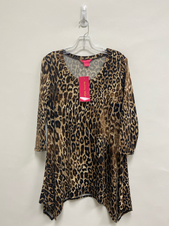 NWT Sunny Leigh Size L Brown/Cream Black Animal Print Tunic Ladies Top