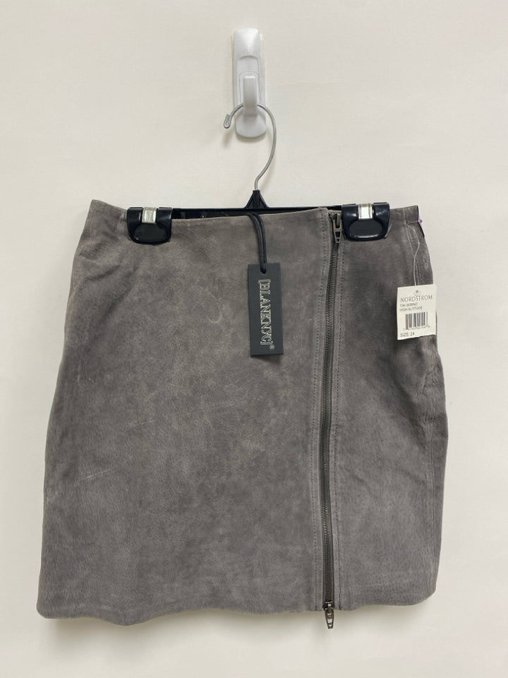 NWT BlankNYC Size 24 Gray Suede Ladies Skirt