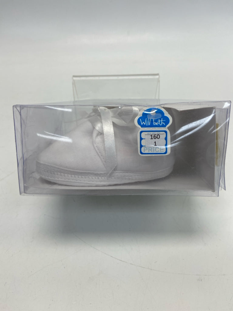 SIZE 1 White Lace-Up Boy&